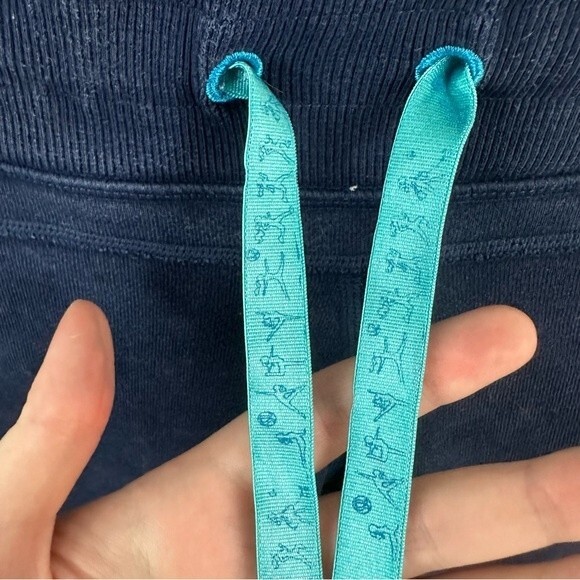 Lululemon Navy Athletic Pants - Picture 13 of 16